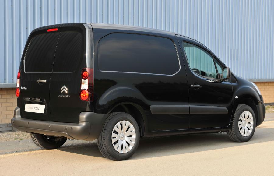 Citroen Berlingo Van 2015 года  (UK) (фото 2 из 4)